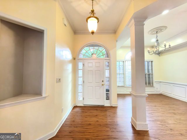 4009 Treemont Lane, Suwanee, GA 30024