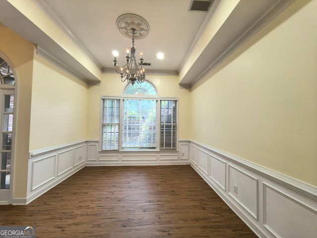 4009 Treemont Lane, Suwanee, GA 30024