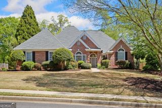 4009 Treemont Lane, Suwanee, GA 30024