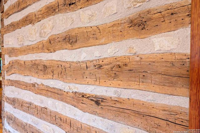 7625 N State Highway 16, Fredericksburg, TX 78624