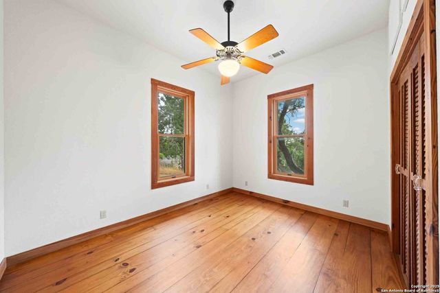 7625 N State Highway 16, Fredericksburg, TX 78624