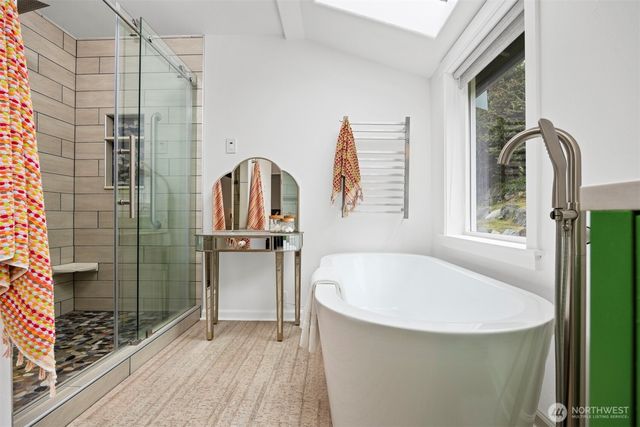 16021 Colony Road, Burlington, WA 98232