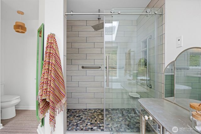 16021 Colony Road, Burlington, WA 98232