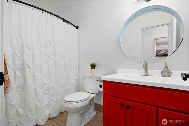 16021 Colony Road, Burlington, WA 98232