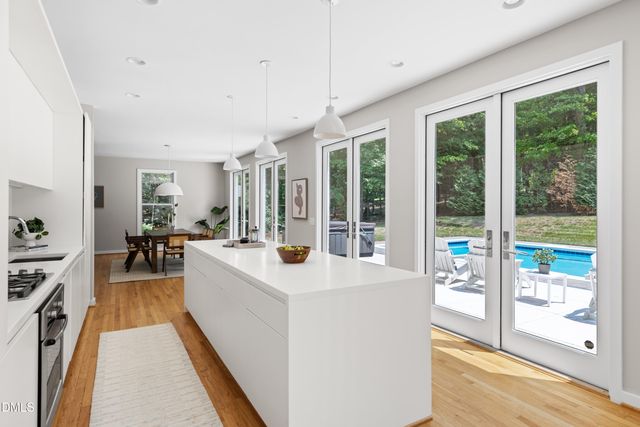 14 Litchford Road, Chapel Hill, NC 27514