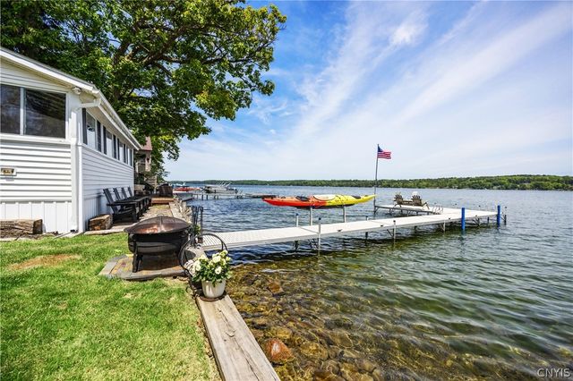 2010 Sunset Lane, Cazenovia, NY 13035
