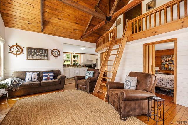 2010 Sunset Lane, Cazenovia, NY 13035