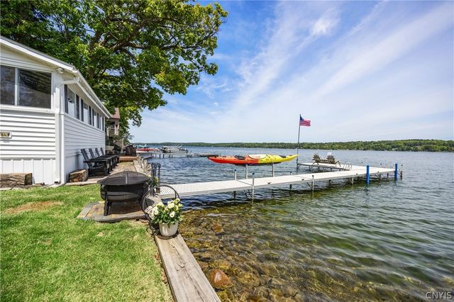 2010 Sunset Lane, Cazenovia, NY 13035