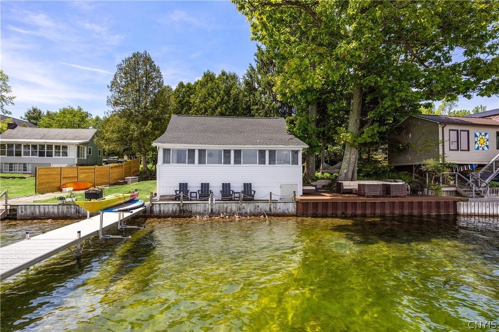 2010 Sunset Lane, Cazenovia, NY 13035
