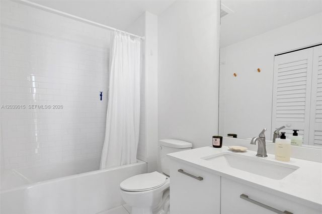 151 SE 1st St 3102, Miami, FL 33131