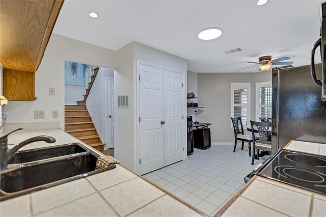 1485 MAHOGANY LANE 1602, Palm Harbor, FL 34683
