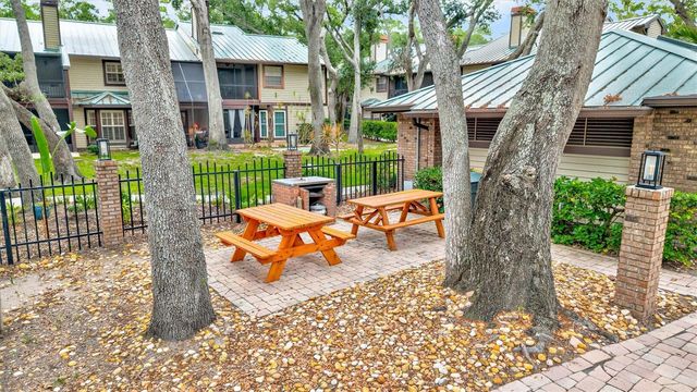 1485 MAHOGANY LANE 1602, Palm Harbor, FL 34683