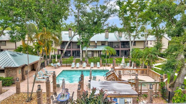 1485 MAHOGANY LANE 1602, Palm Harbor, FL 34683