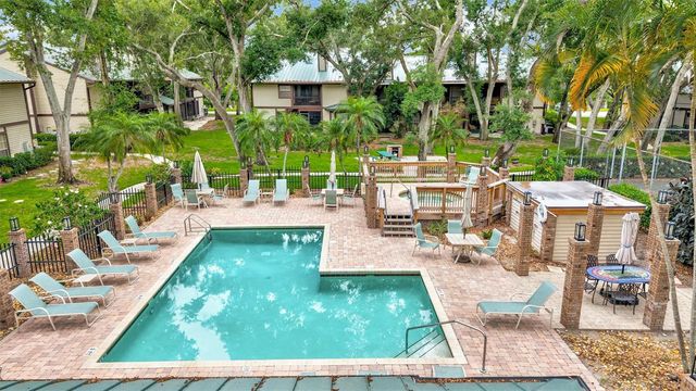 1485 MAHOGANY LANE 1602, Palm Harbor, FL 34683