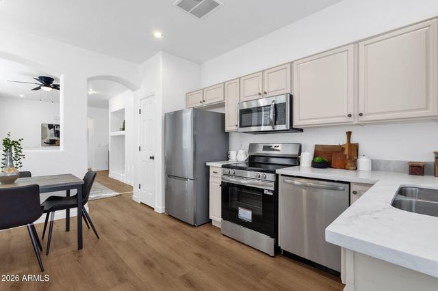 80 W WOOD Drive, Chandler, AZ 85248