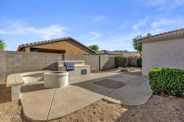 80 W WOOD Drive, Chandler, AZ 85248