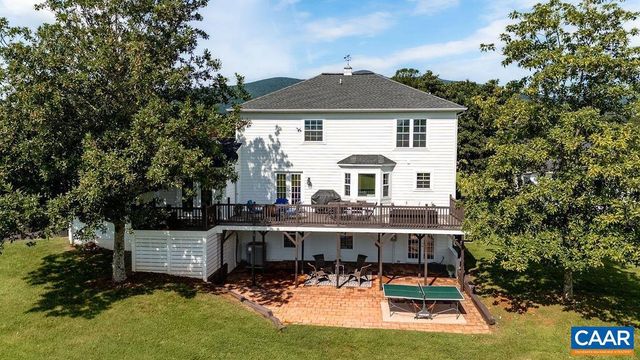 23 LOOKAWAY HILLS DR, Afton, VA 22920