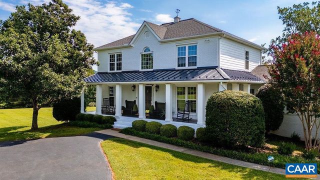 23 LOOKAWAY HILLS DR, Afton, VA 22920