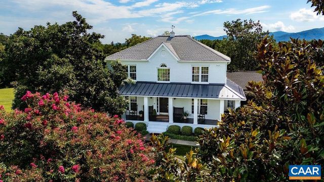 23 LOOKAWAY HILLS DR, Afton, VA 22920