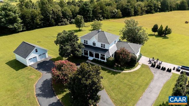23 LOOKAWAY HILLS DR, Afton, VA 22920