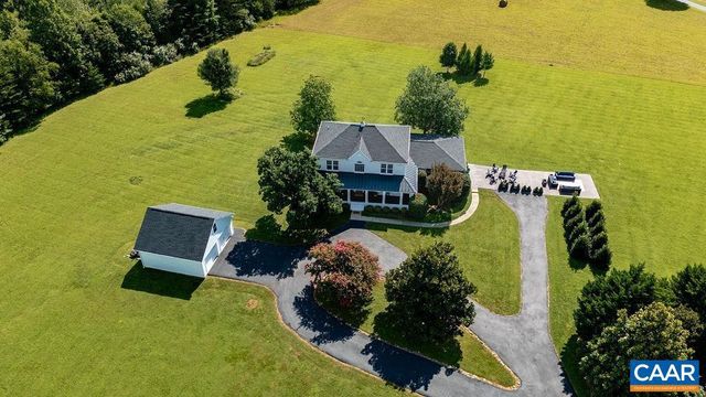 23 LOOKAWAY HILLS DR, Afton, VA 22920
