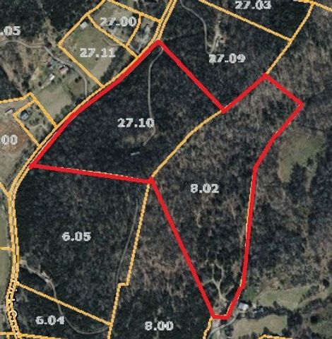 1 Lick Creek Rd, Hartsville, TN 37074