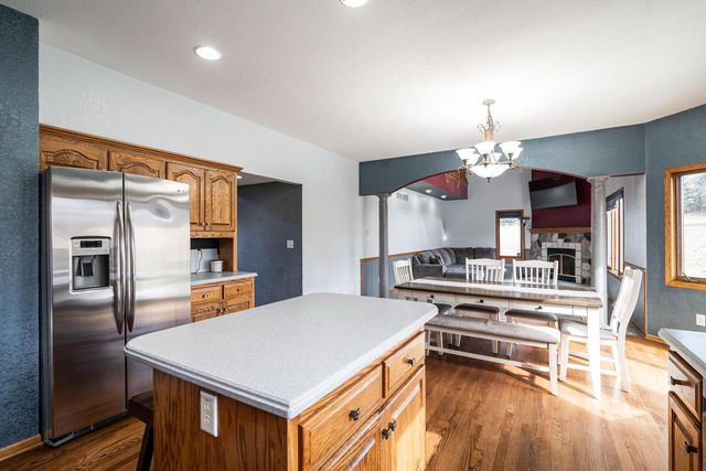 5290 Fawn TRAIL, Hartford, WI 53027