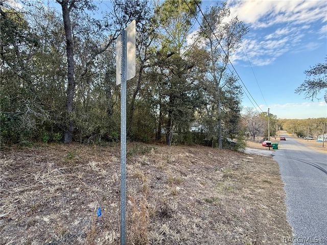 94 N West Avenue, Inverness, FL 34453