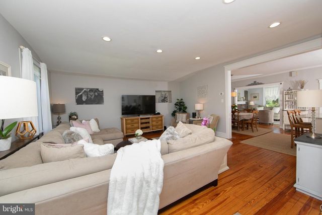 403 BELMONT AVE, Haddonfield, NJ 08033