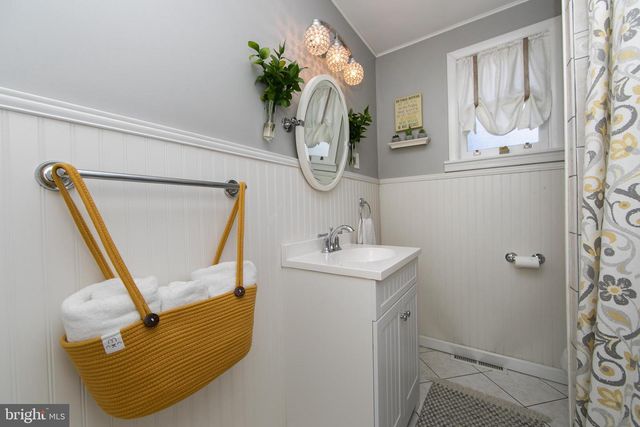 403 BELMONT AVE, Haddonfield, NJ 08033