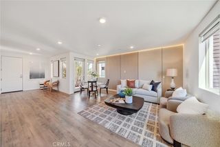187 Bowery, Irvine, CA 92612