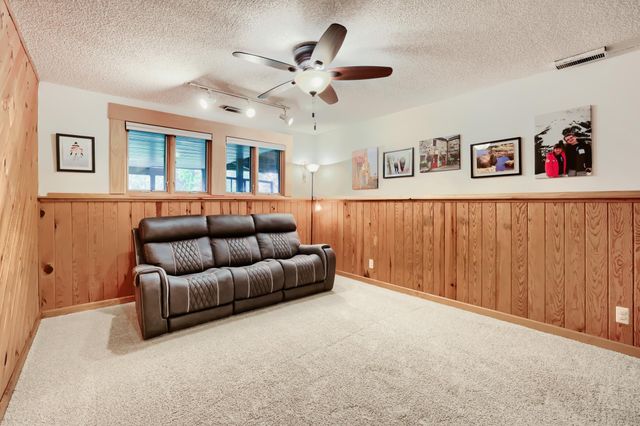 2707 Croixwood Boulevard, Stillwater, MN 55082