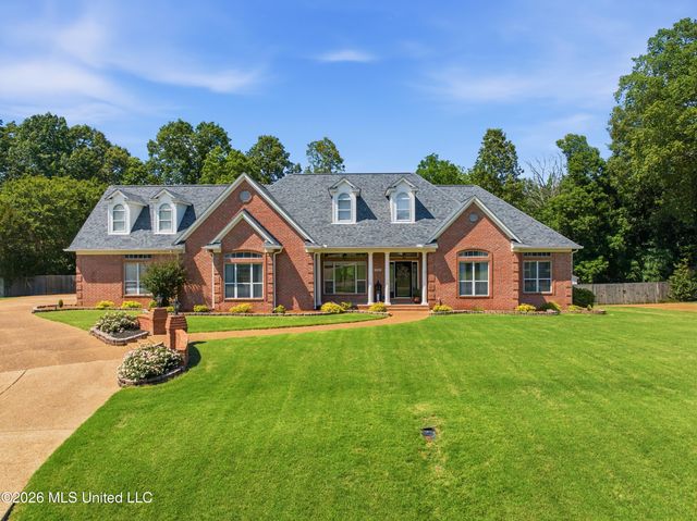 2582 Dickens Place Drive