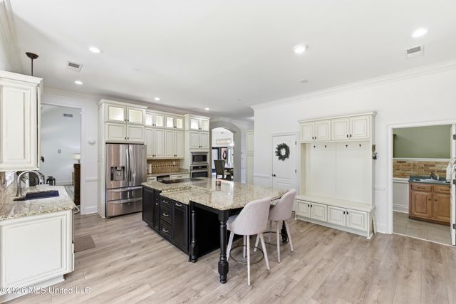2582 Dickens Place Drive, Southaven, MS 38671