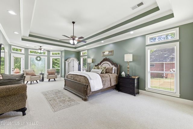 2582 Dickens Place Drive, Southaven, MS 38671