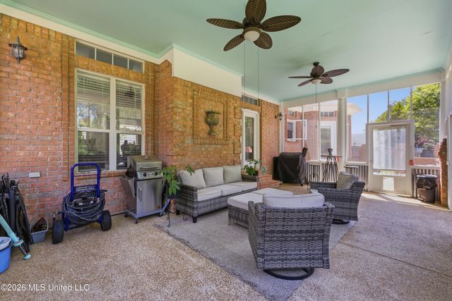 2582 Dickens Place Drive, Southaven, MS 38671