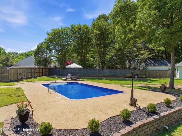 2582 Dickens Place Drive, Southaven, MS 38671