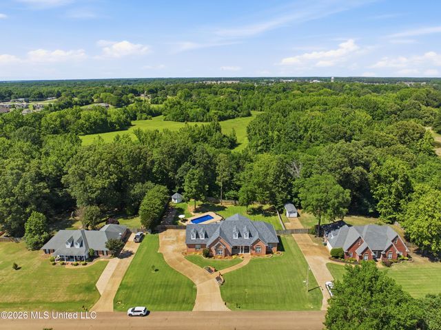 2582 Dickens Place Drive, Southaven, MS 38671