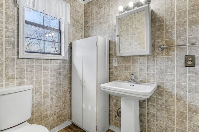 1038 Red Fox Ln, White House, TN 37188