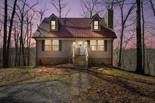 1038 Red Fox Ln, White House, TN 37188
