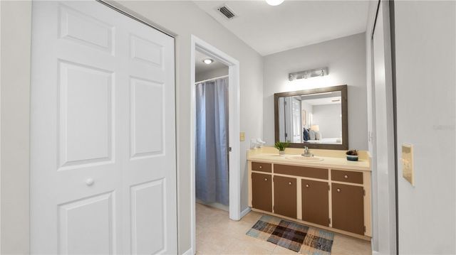 1880 N CRYSTAL LAKE DRIVE 3, Lakeland, FL 33801