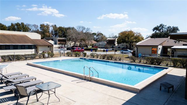 1880 N CRYSTAL LAKE DRIVE 3, Lakeland, FL 33801