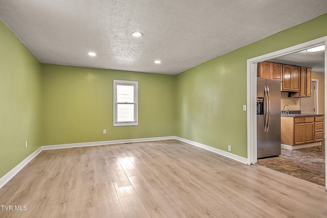 412 East Fairview Avenue, Johnson City, TN 37601