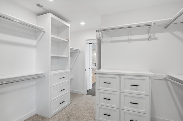 711 ADDIE LN, Centralia, MO 65240