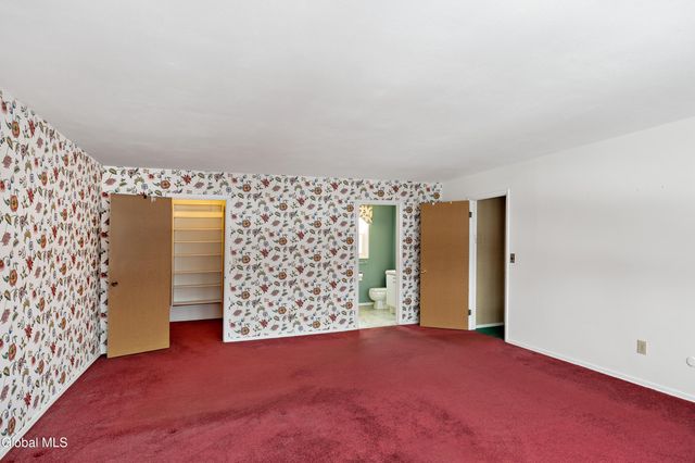 56 Alpine Drive, Colonie, NY 12110