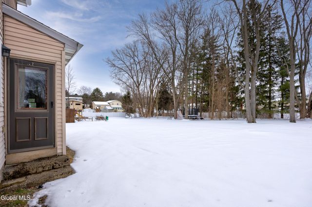 56 Alpine Drive, Colonie, NY 12110