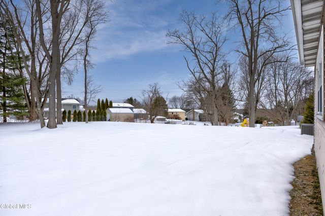 56 Alpine Drive, Colonie, NY 12110