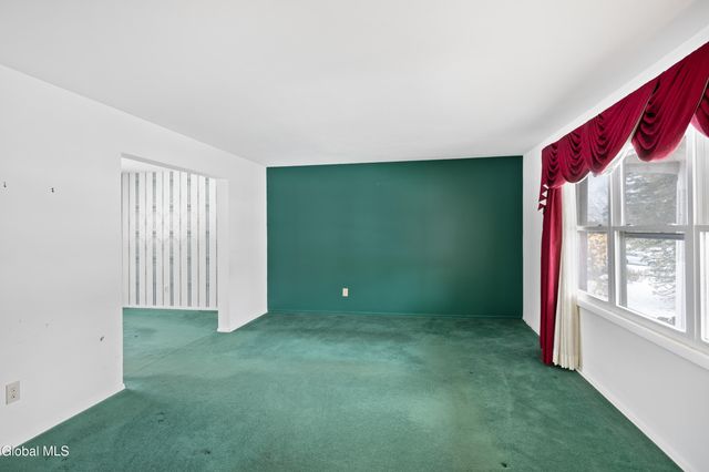 56 Alpine Drive, Colonie, NY 12110