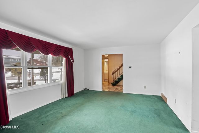 56 Alpine Drive, Colonie, NY 12110