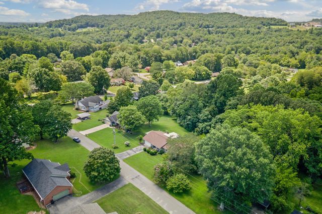 1561 Edgefield Ct, Cookeville, TN 38506